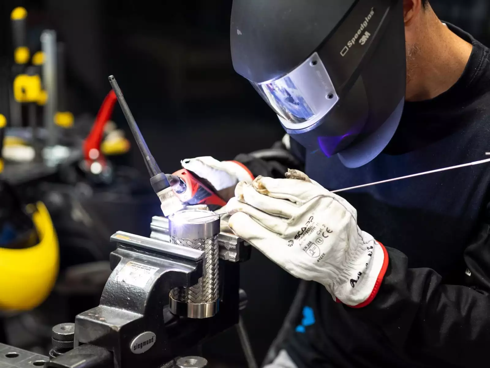 Copyright Isar Aerospace Employees working in Manufacturing 7