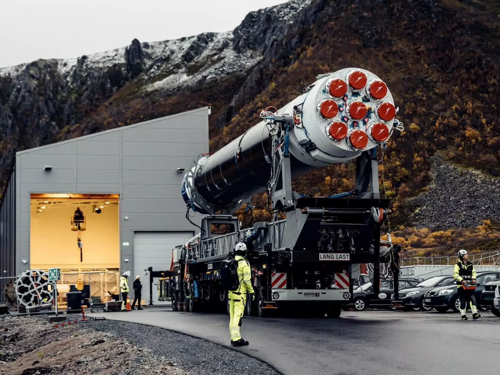 Copyright Isar Aerospace First stage roll out